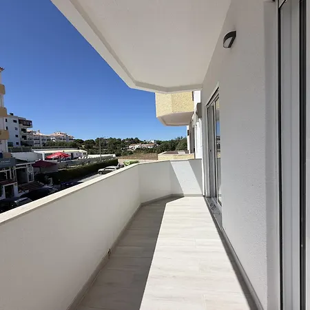 Agua Plaza T2 With Pool & Ac * Albufeira